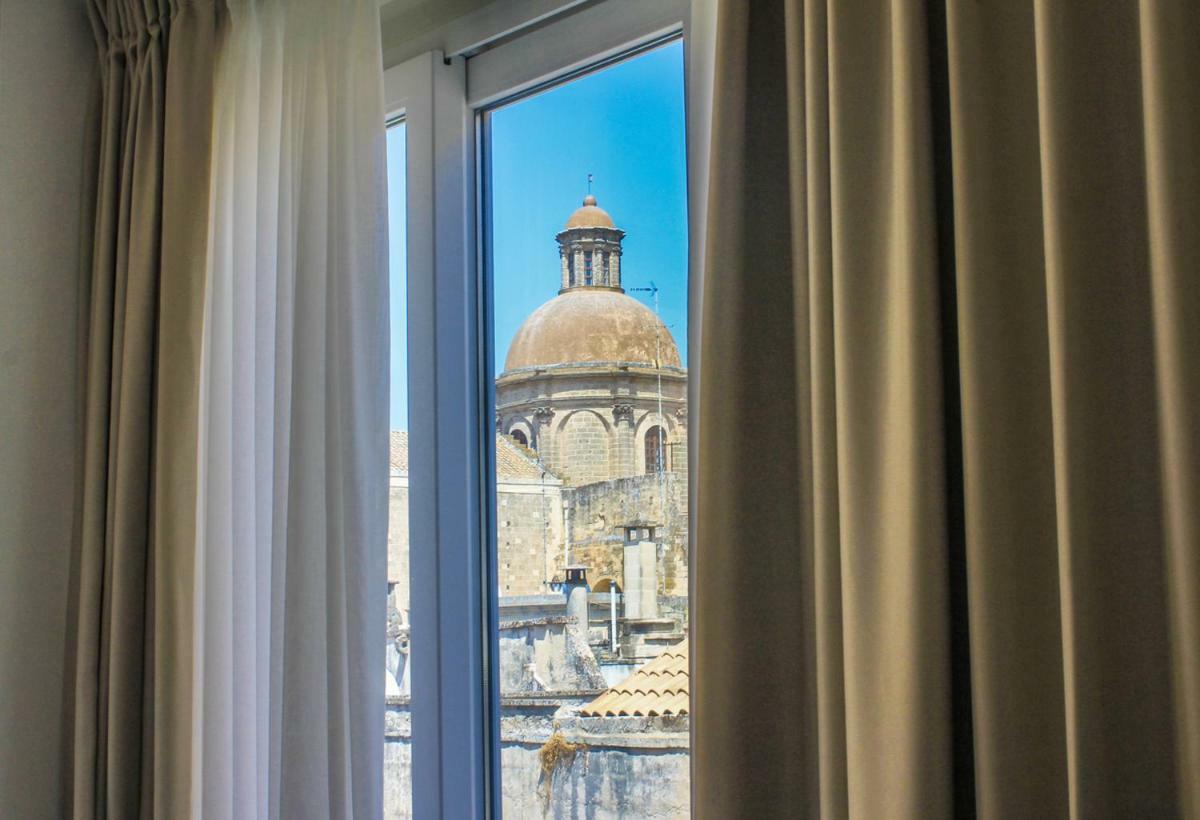 Central Suites Лечче Екстер'єр фото