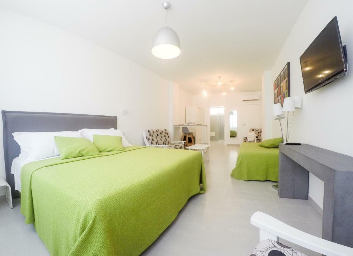 Central Suites Лечче Екстер'єр фото