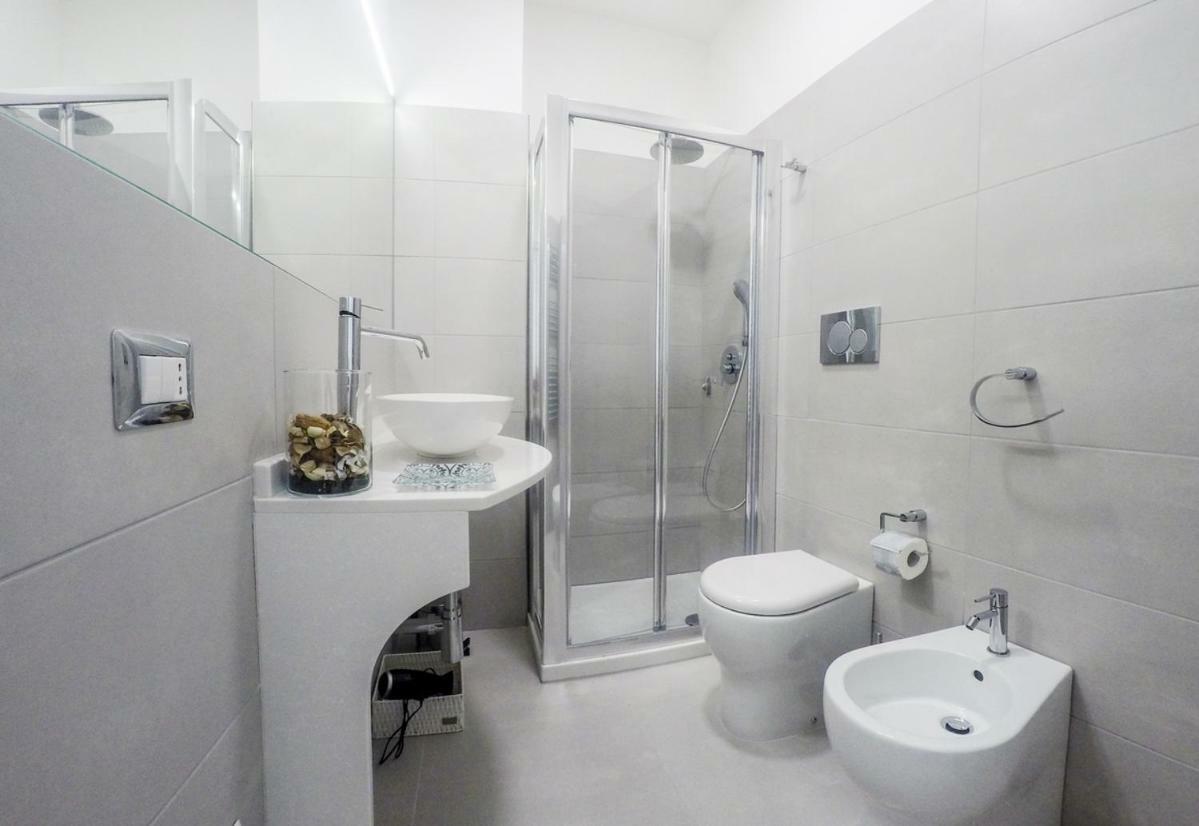 Central Suites Лечче Екстер'єр фото